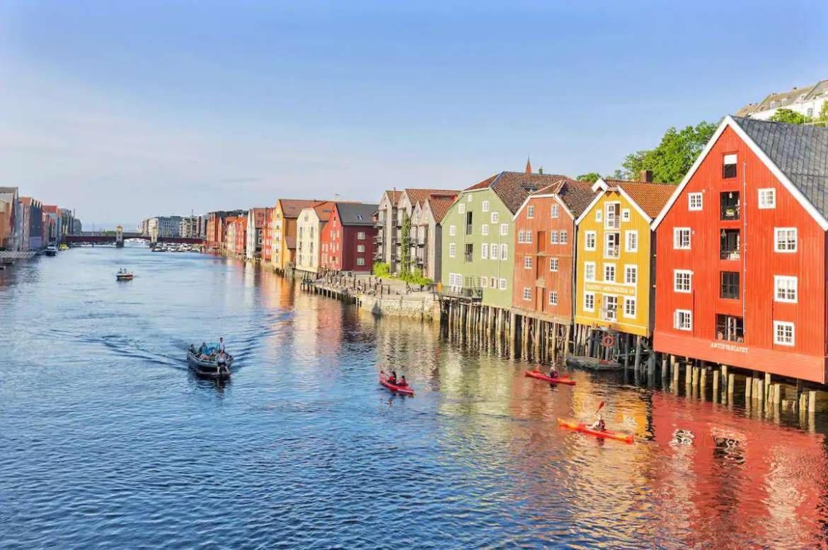 Central Big And Bright Resting Place Trondheim Dış mekan fotoğraf